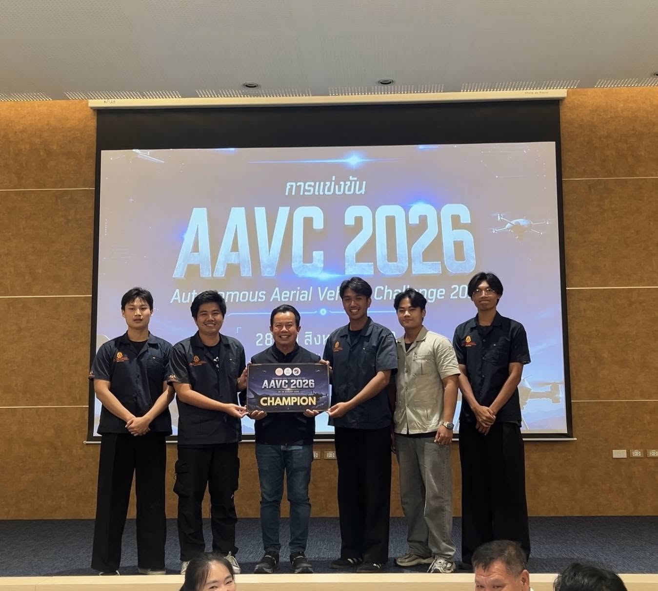 โดรน-1-(1).jpg