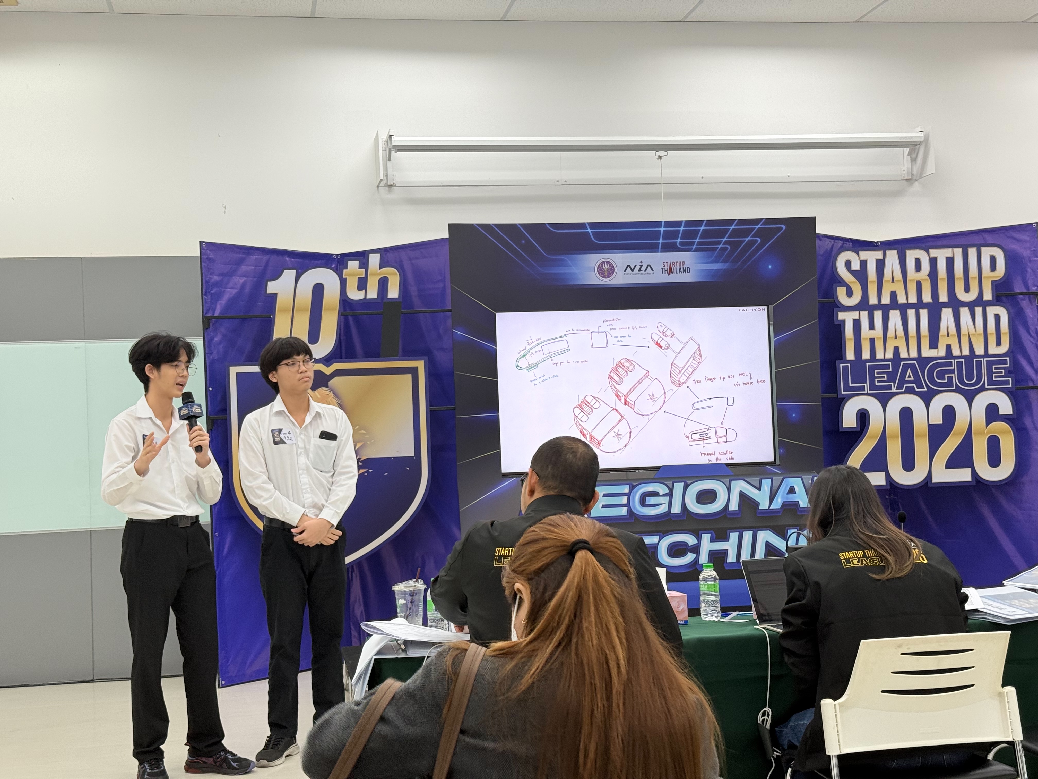 LINE_ALBUM_STL-2026_260422_9_0.jpg