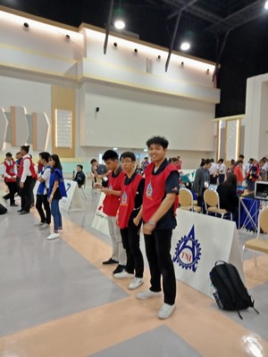 340f309b-7ca7-43a0-8252-c7012d71cfff.jpg