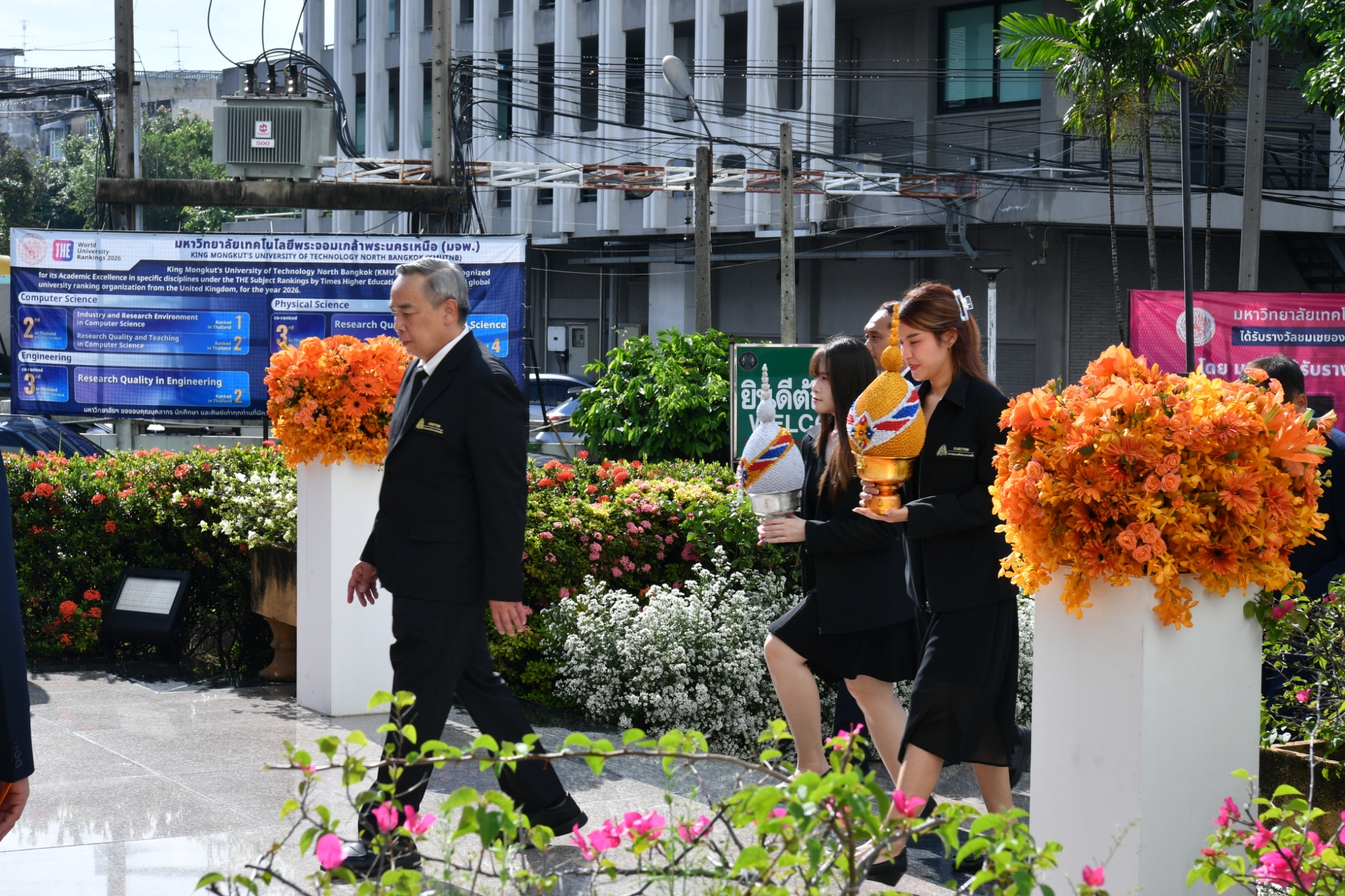 LINE_ALBUM_t_261020_10.jpg