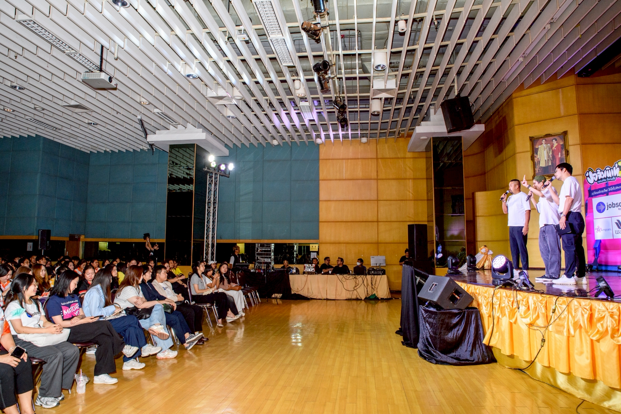 LINE_ALBUM_44_250804_4.jpg