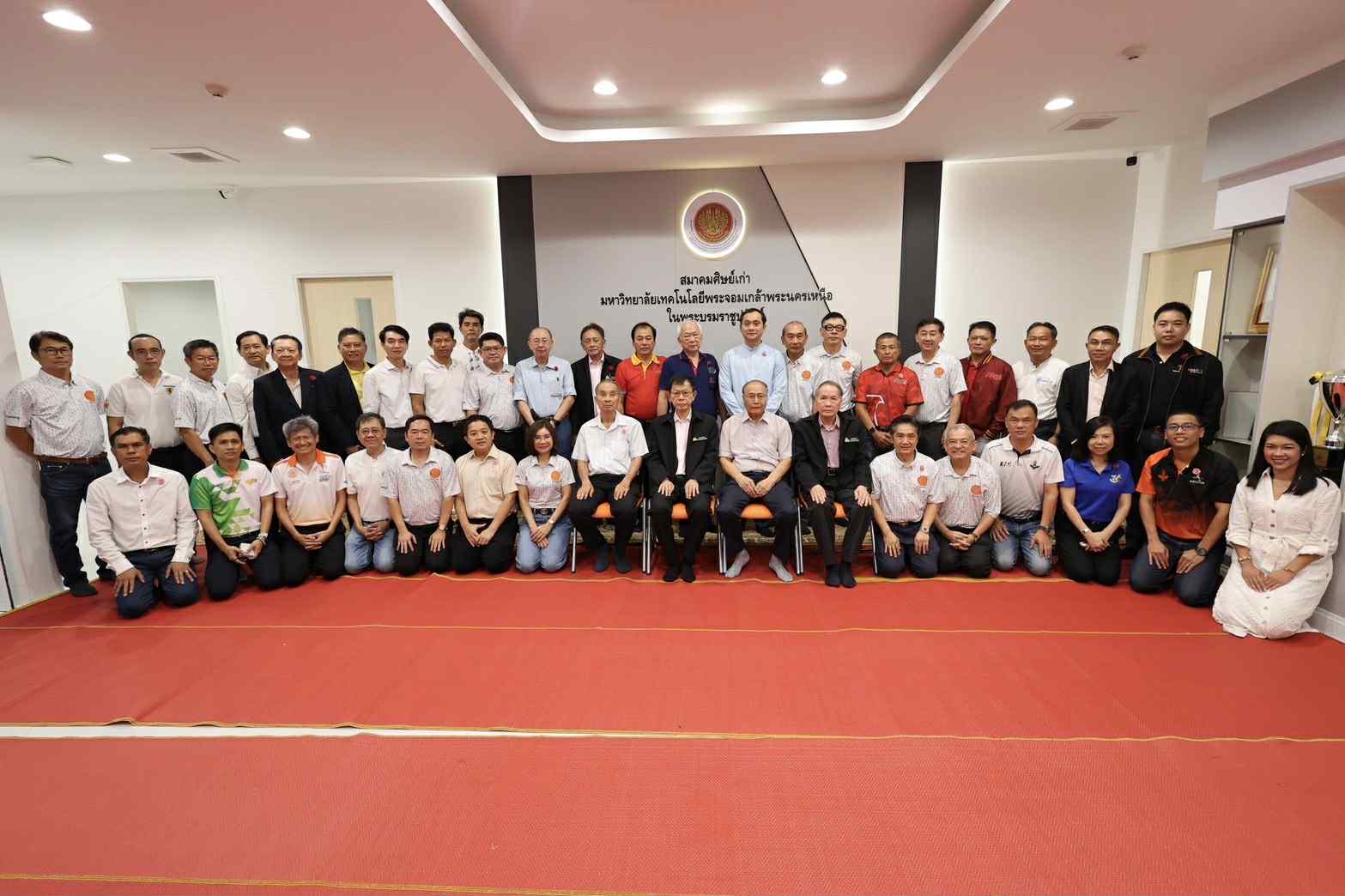 02-(1).jpg