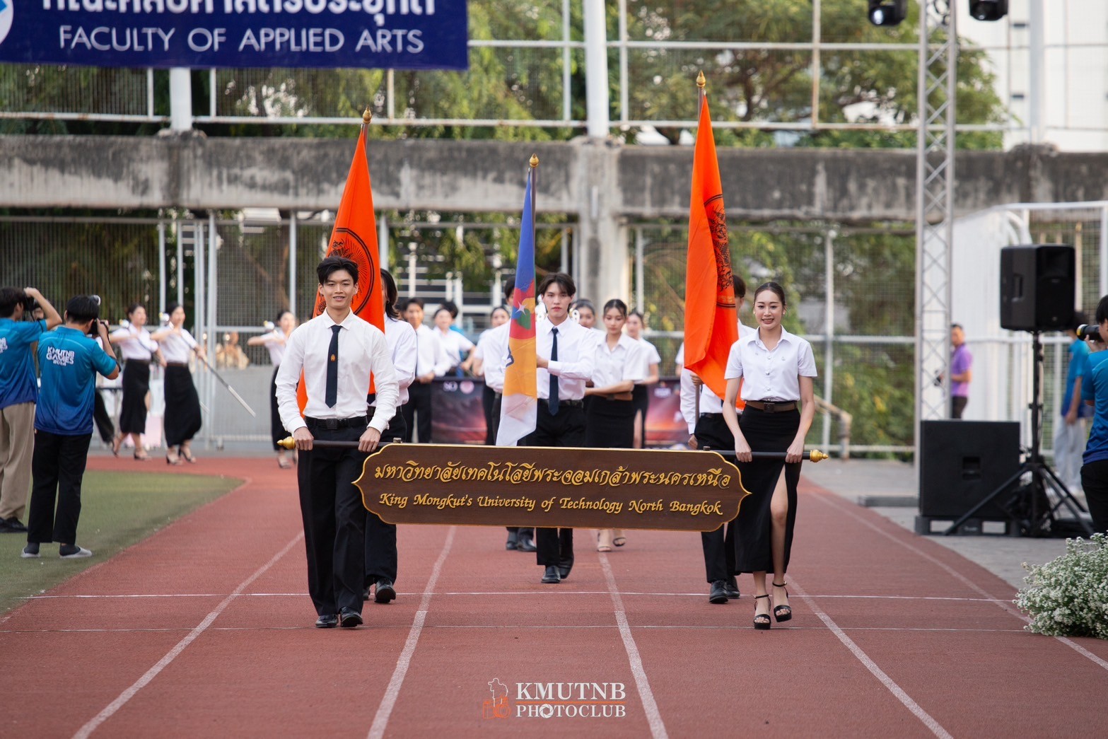 LINE_ALBUM_ประดแดง_241223_11.jpg